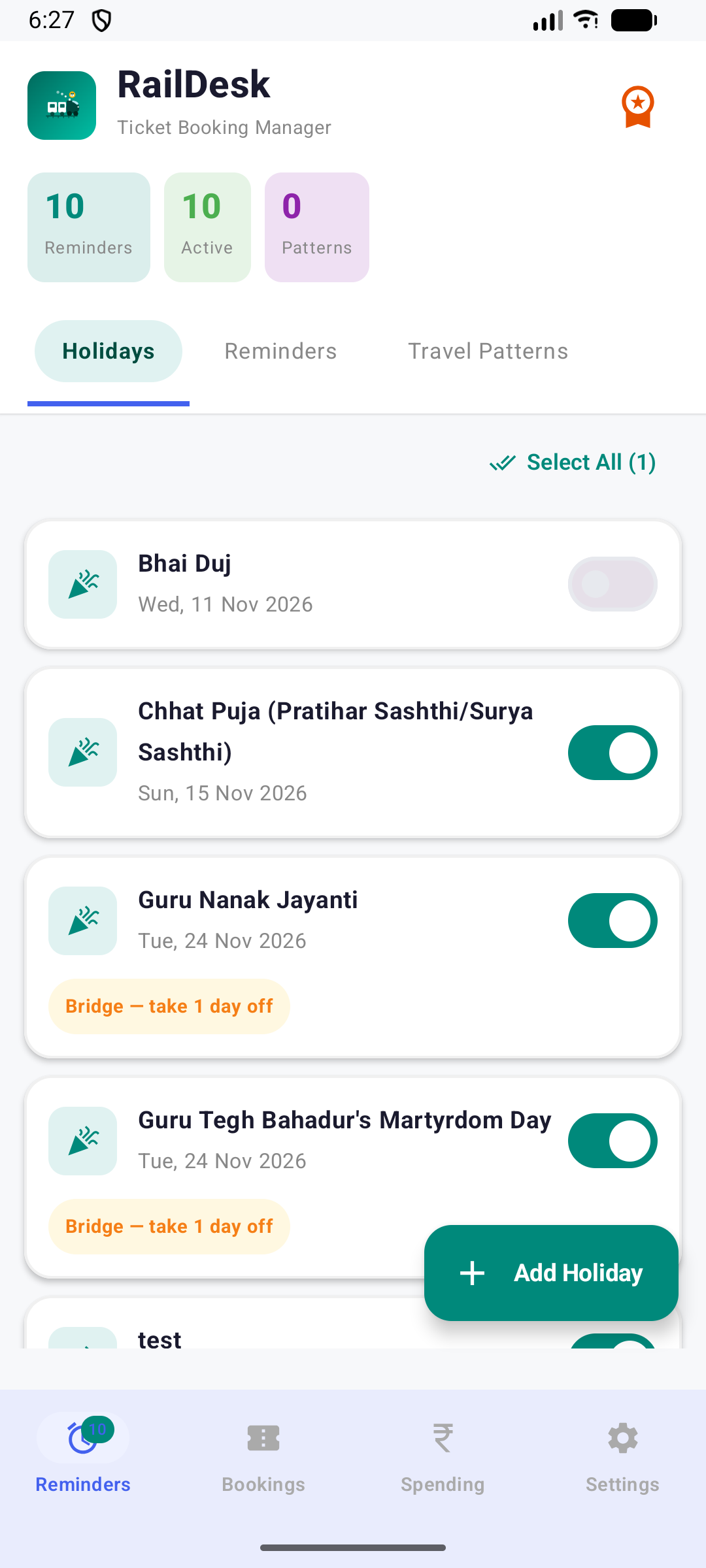 Holidays tab showing upcoming public holidays with a long-weekend badge and alert toggles